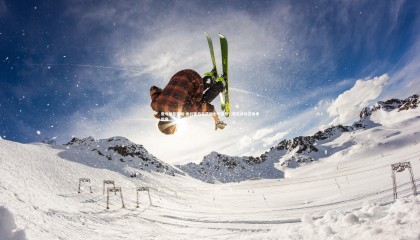 壹号娱乐官网-步行者力克篮网士气高昂，坚定步伐迈向季后赛